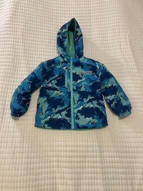 MGEOY Kids Reversible Blue Camo Hooded Jacket - Size 4T / 4-5